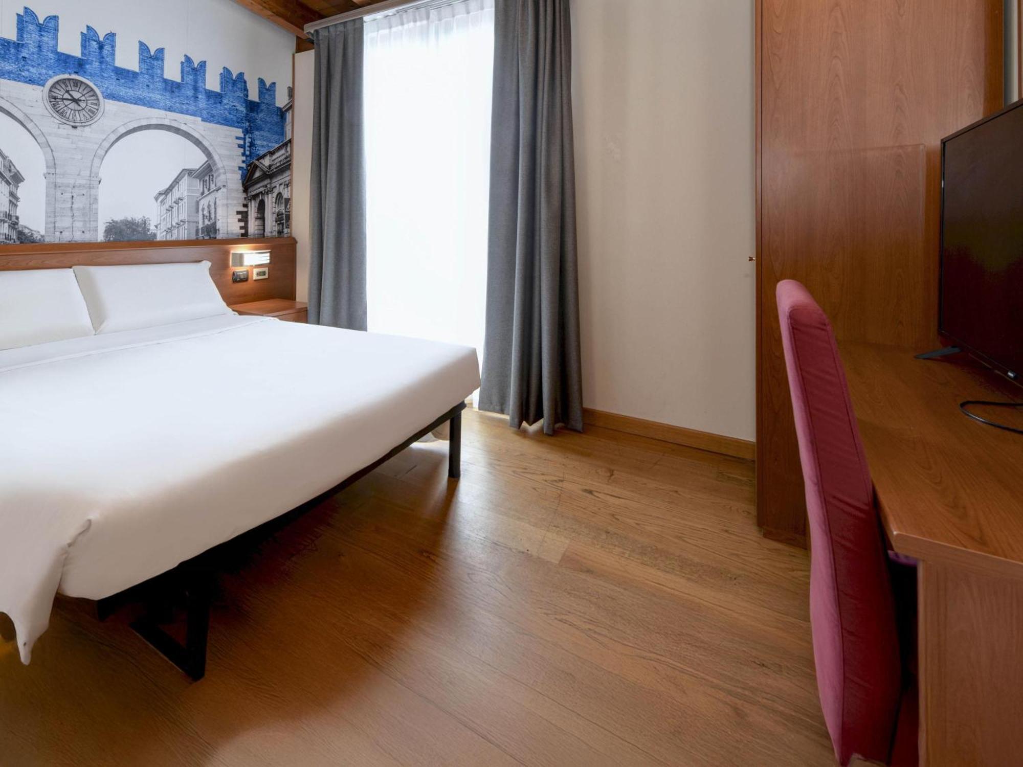 B&B Hotel Verona Esterno foto