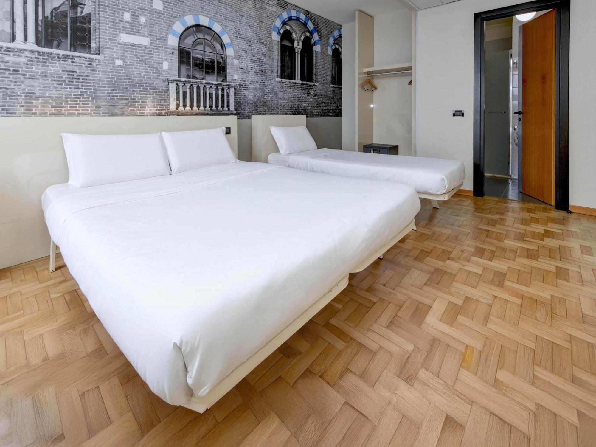 B&B Hotel Verona Esterno foto