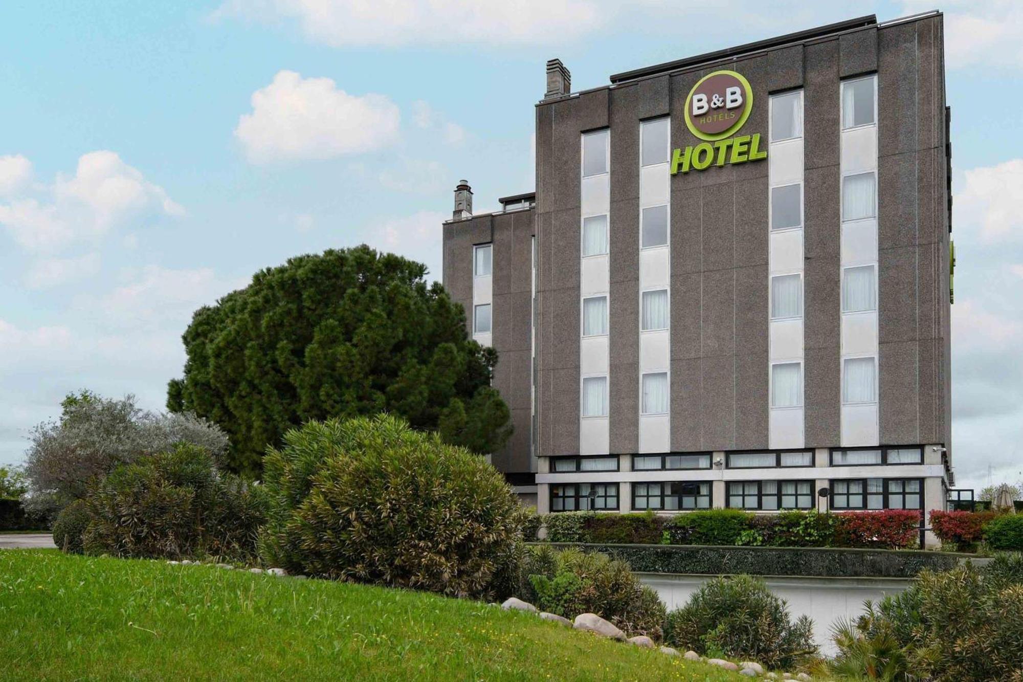 B&B Hotel Verona Esterno foto