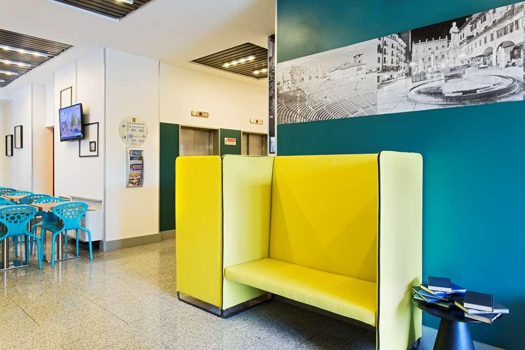 B&B Hotel Verona Interno foto